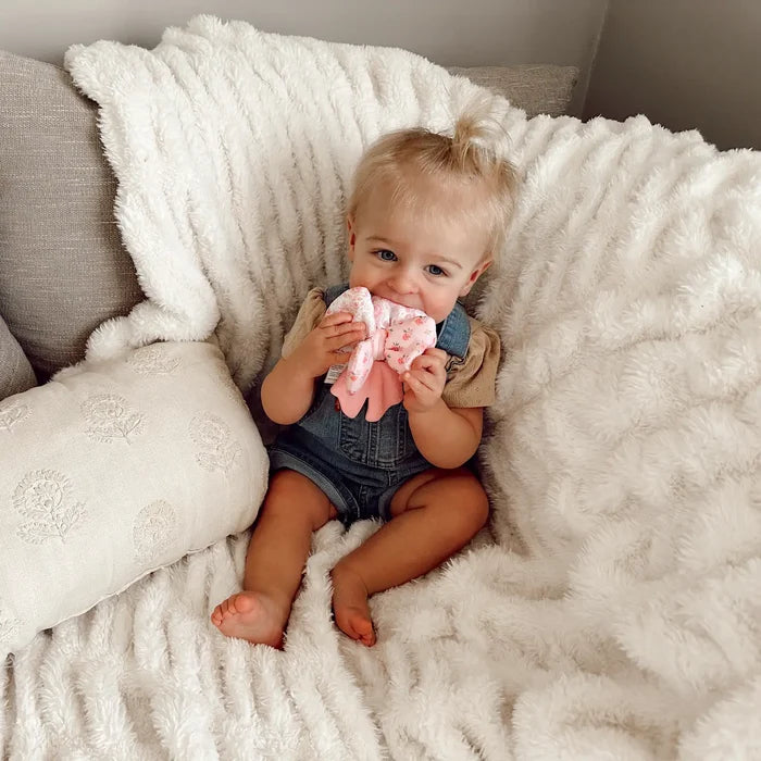 Bow Sweetie Crinkle Sensory Teether